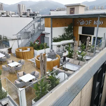 Fengqing Taihe Serenity Boutique Hotel (Fengqing Bus Station)