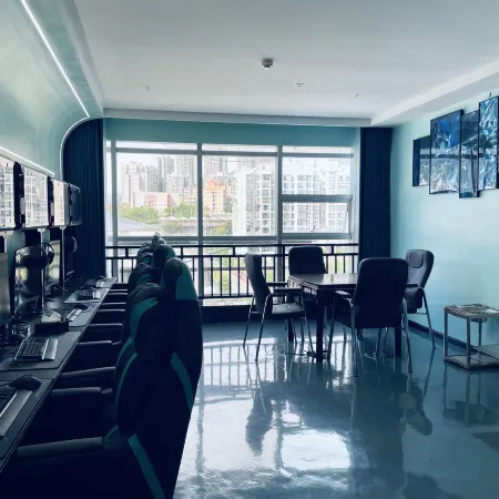 Tianyi E-sports Homestay