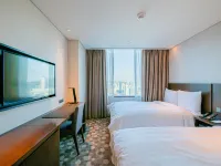 LOTTE CITY HOTEL MYEONGDONG Hotele w: Seul