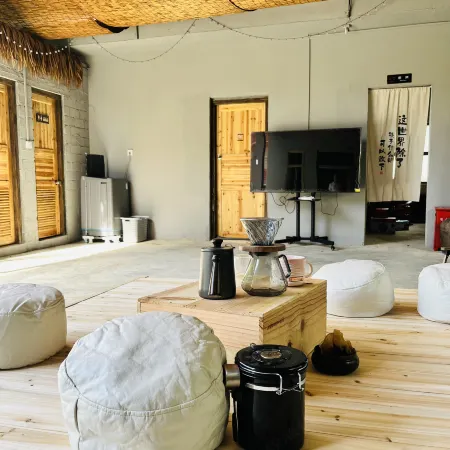Riyuewan NEXTDOOR backpacker hostel