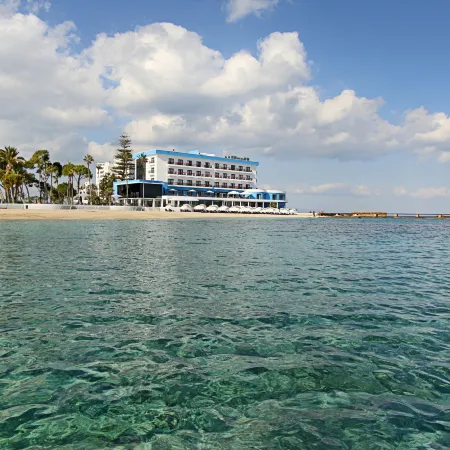Arkin Palm Beach Hotel