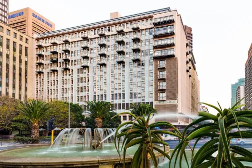 Fountains Hotel