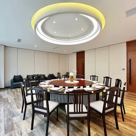 Chanyi Guiyunju Hotel