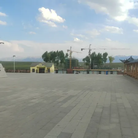 Shandan Muma Renjia Mountain Villa