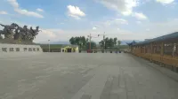 Shandan Muma Renjia Mountain Villa - parking