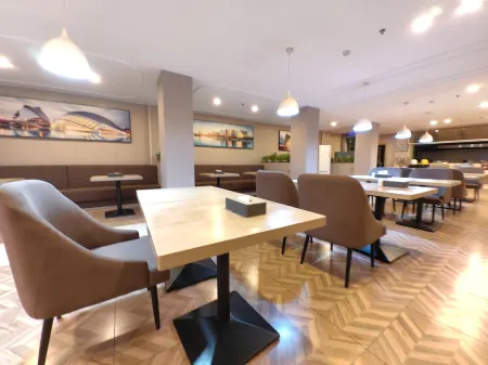 Xi'an Smart Enjoy Hotel (Dongguan Huangjiang Walmart Tianhong Shopping Center) Отели рядом со станцией Zhangmutou Railway Station