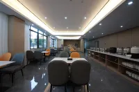 Sakura Four Seasons Hotel Hotels in Zhangping