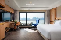 Grand Pioneers Cruise Vịnh Hạ Long 1 Các khách sạn ở Đảo Tuần Châu