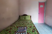 Hotel O Pondok Wisata Sekar KemuningNearWonogondang Camp ( Bumi Perkemahan Wonogondang )