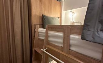 Thai Siwilai Hostel By TCD