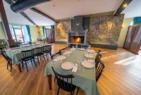 Burki Castle & Cellar Hotels in Almati