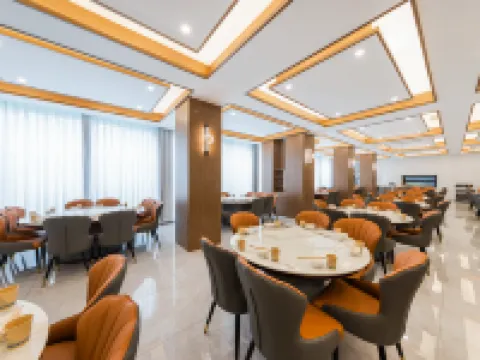 บิสซิเนส โฮเต็ล กุ้ยซาน (สาขา เขตทิวทัศน์ซวงเฉียวโกว) ภูเขาสื่อกูเนี่ยง โรงแรมในเซี่ยวจิน