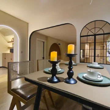 Harbin Qianxun Homestay (Jingyang Street) Отели рядом с достопримечательностью «Jingyang Pedestrian Street (Daxin Street)»