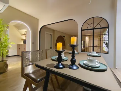 Harbin Qianxun Homestay (Jingyang Street) Các khách sạn gần Jingyang Pedestrian Street (Daxin Street)