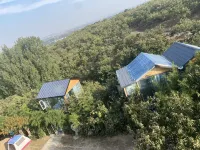 Zhuquanshan Gangzishu Restaurant B&B