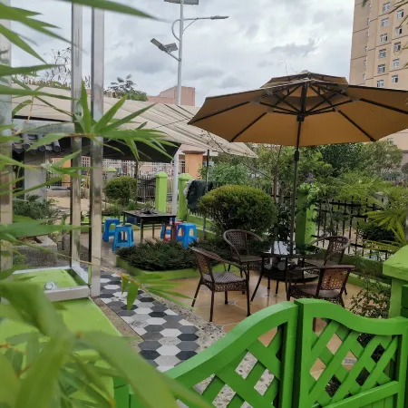 Longjia Quadrangle Inn Homestay
