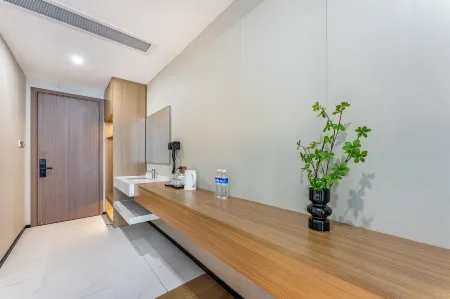 Guangzhou Chigang Hotel (Pazhou Exhibition Center Chigang Subway Station Branch)