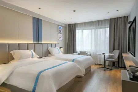 VX Hotel (Xinyu Shenglibei Road Railway Station) Отели рядом с достопримечательностью «Jiangxi Solar Energy Technology Institute»