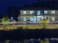 Hongyuan Farmhouse Hotel