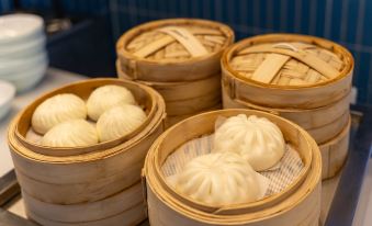 Xishuangbanna Jinghong Water Splashing Plaza Store