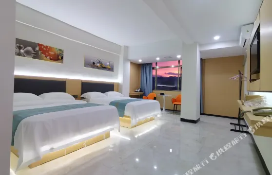 和平新城大酒店（西郊客運站店）