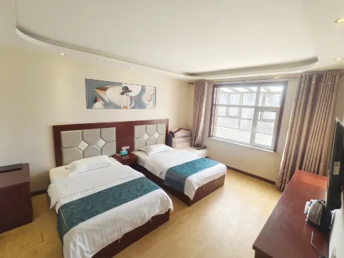 Yijia Hotel (Yunjia Kou Resettlement Community)