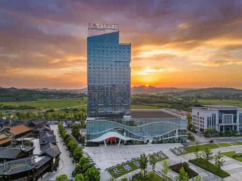 Grand Rezen Guangan Yuechi (Yuechi High-speed Railway Station Branch) Hotels in Yuechi