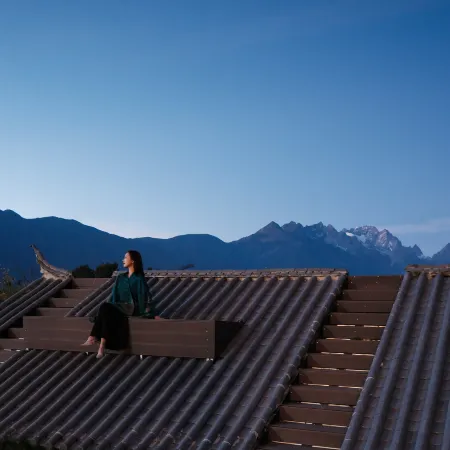 XiangYe.Yunqi Place, Sunlight on Snow Mountain Private Hot Spring Viewing Area