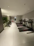 Elong Deluxe Hotel (Xuzhou Jiawang Wuyue Square)