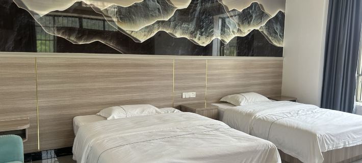 Haoguang B&B Hotels in Fengkai County