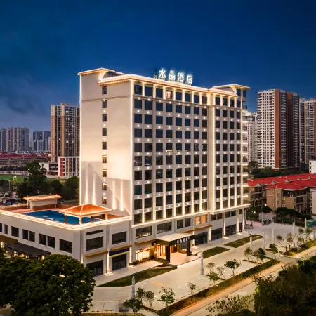 Beihai Silver Beach Qiaogang Style Street Orange Crystal Hotel