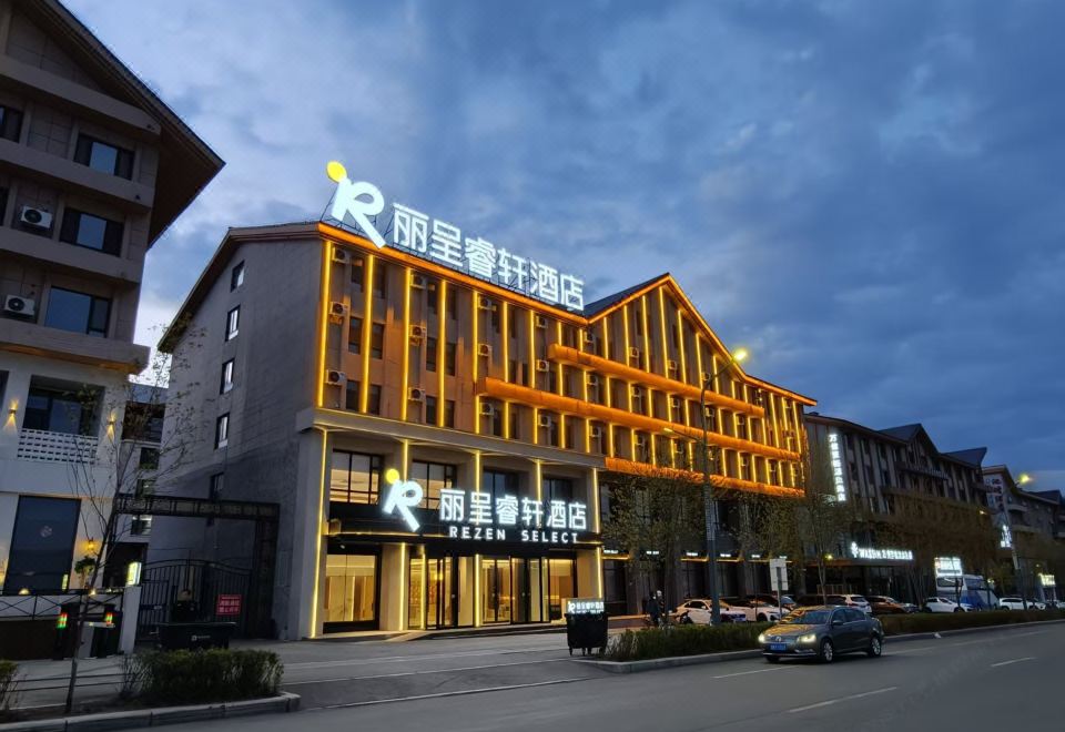 hotel overview picture