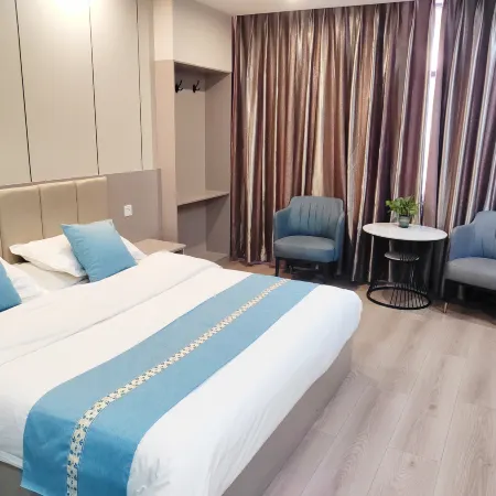 Qiqi Hotel (Longnan High-Speed Railway Station First People's Hospital)