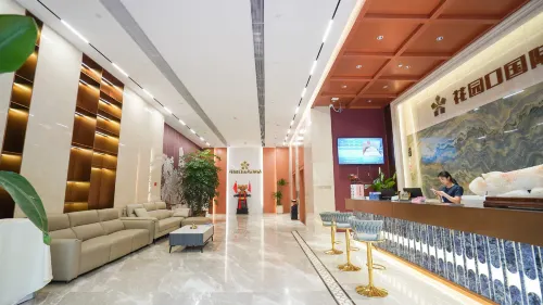 Sihong Huayuan Kou International Hotel - parking