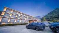 Yuexi Mingtangshan Hotel - พร้อมอาหารเช้า