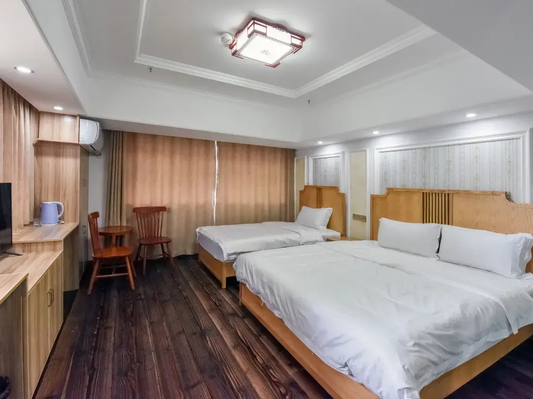 Taicang Your Crown Trip Inn - Sanghaj