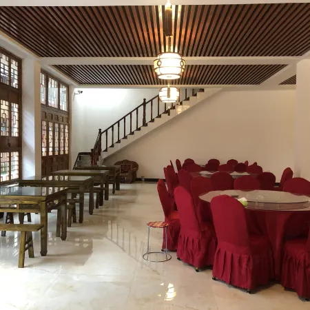 Linyun Shanju Guesthouse