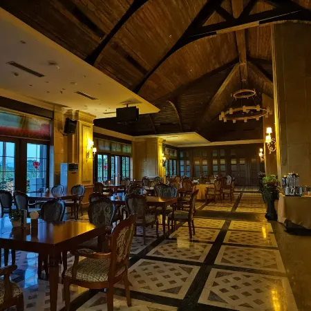 Anji Muyinyi Fengheli Golf Holiday Villa