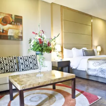 Goldberry Suites and Hotel - Mactan