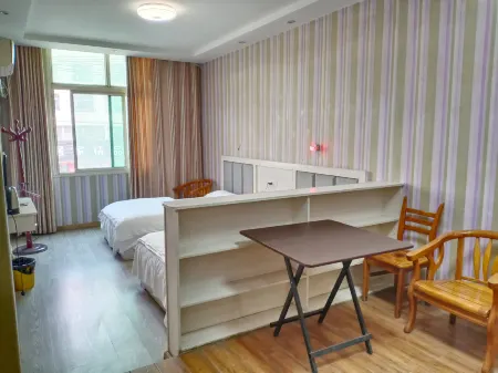 Tongcheng CITIC Hotel Отели рядом с достопримечательностью «Tongcheng Huangpao Mountain Lanruo Temple»