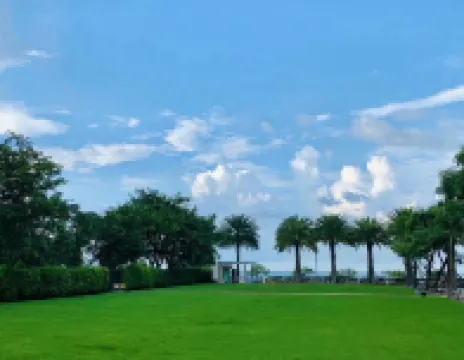 Yuehai Yihao Holiday Apartment Hotels in 