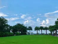 Yuehai Yihao Holiday Apartment