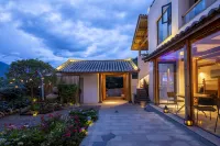 LUX* Tea Horse Road Sangushui Hotels in Yulong