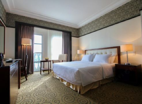 The Plaza Hotel Balanga City