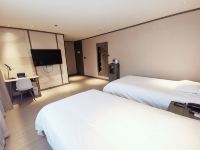 汉庭酒店(北京望京798艺术区店) - 双床房