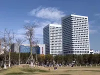 Yuhouse Apartment (Wanxiang City Longyan South Road Food Street Store)