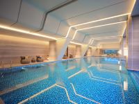 深圳南山希尔顿逸林酒店及公寓 - 室内游泳池