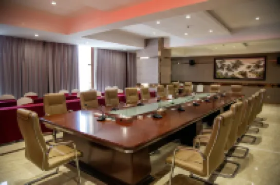 Taojiang Hotel Hotels in Xinfeng