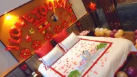 Canal Commercial Hotel Hotels in Xinyi