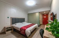 Southern Longtaosha Express Hotel Hotels in der Nähe von CPC Runan Committee Party School